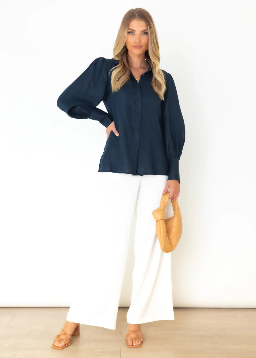 Sunny Girl | Delma Linen Shirt in Navy