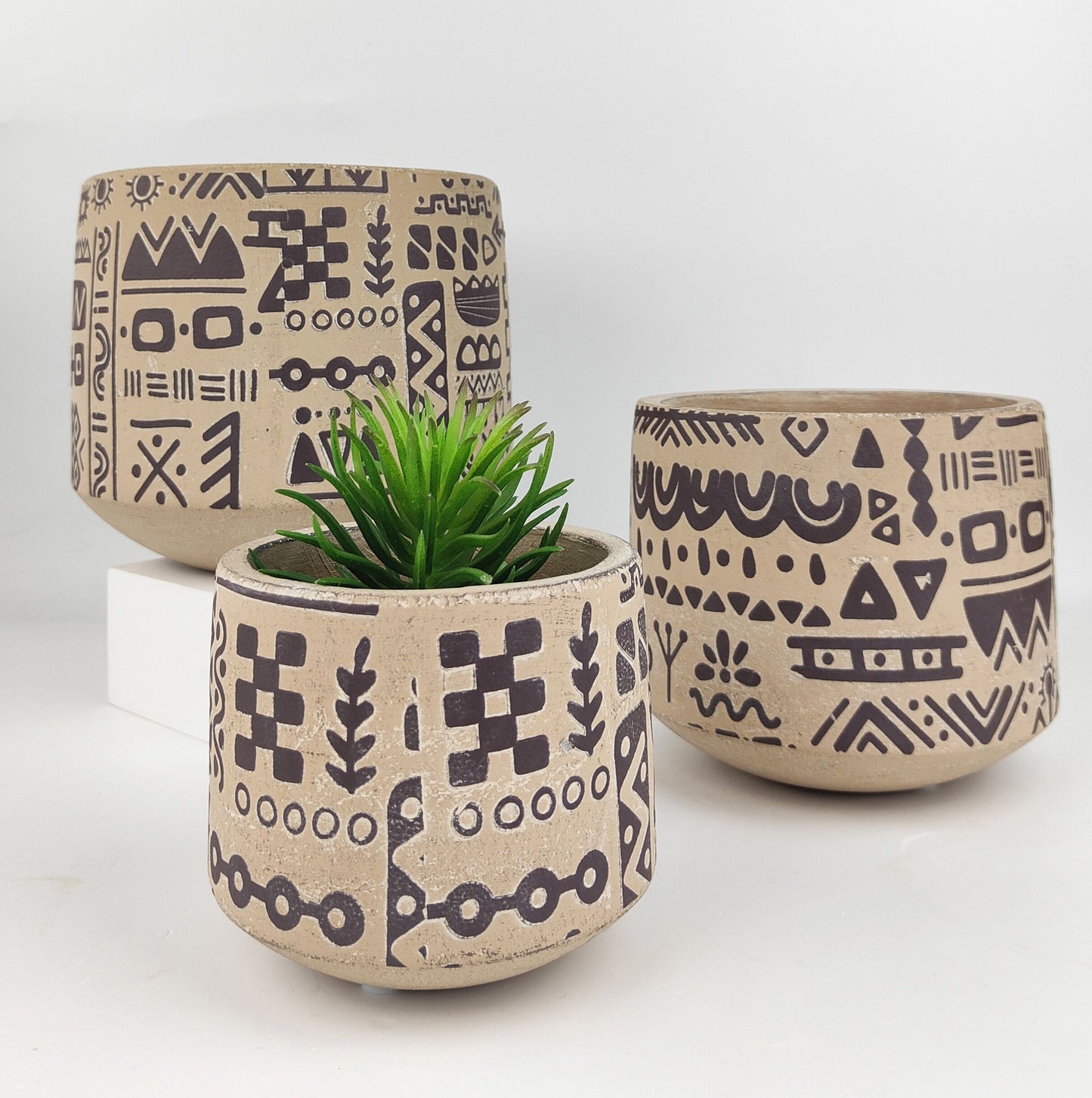 Kaleem Tribal Planter