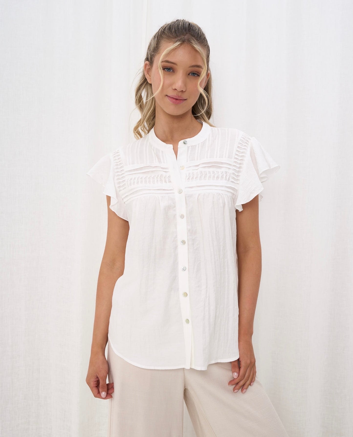 Zana Pleat Shirt | white