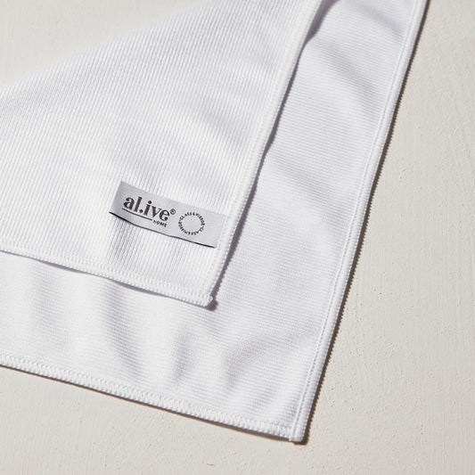 al.ive body | Glass & Mirror Microfibre Cloth