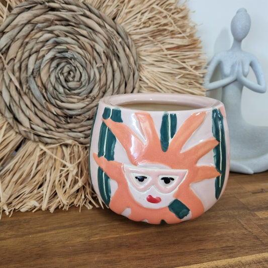 Kendra Dandy Face Planter Pot