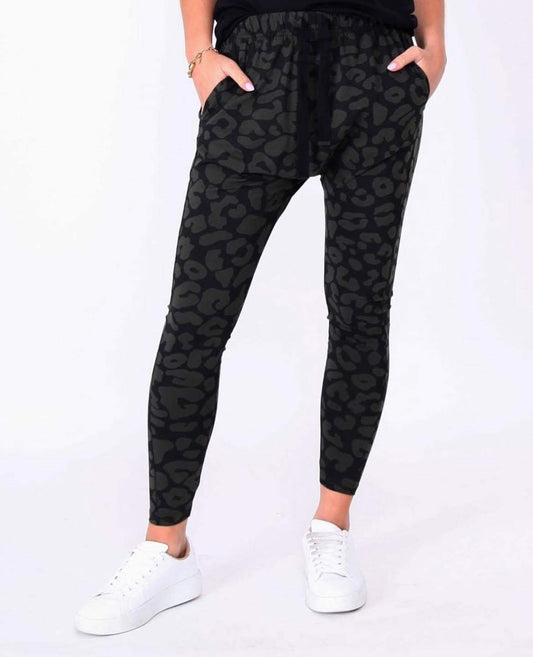 LEONI | Jordan Jogger in Black/Khaki